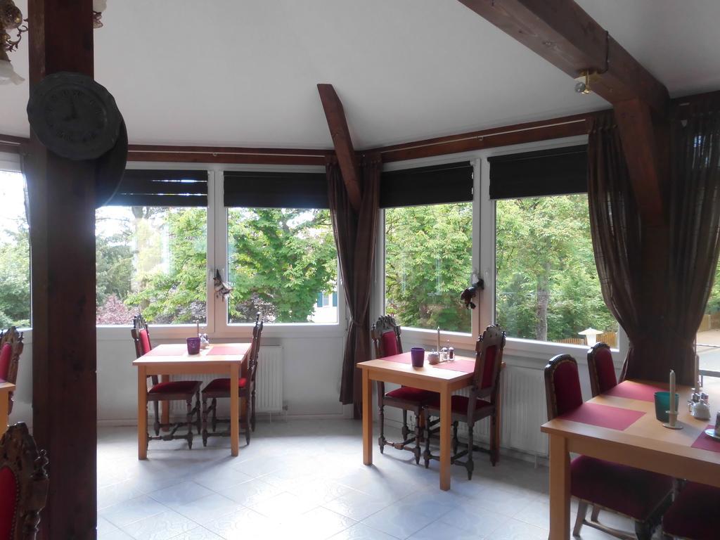 בראונלאגה Hotel Sonnenberg Schloesschen מראה חיצוני תמונה